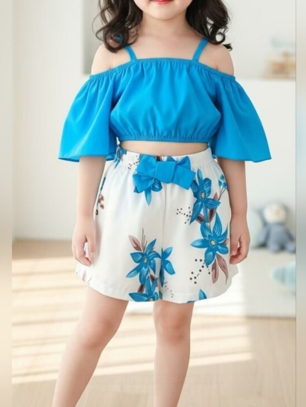 Girls Bright Blue Off-Shoulder Crop Top & Floral Shorts Set Size 7 - Picture 9 of 11